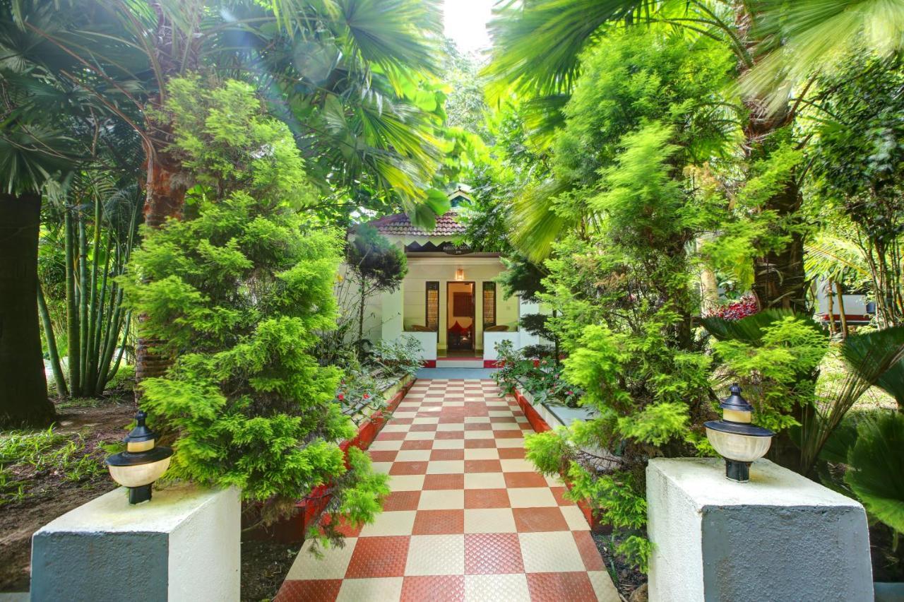 Gokulam Grand Resort & Spa, Coorg Kushālnagar Exterior foto